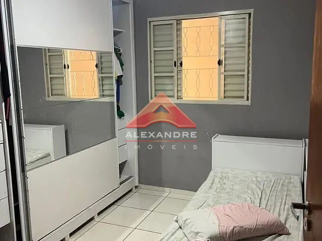 Casa com 144m² 2 quartos e 2 banheiros, à venda, no bairro Jardim Mariana II em São José dos Campos