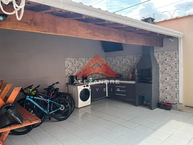 Casa com 144m² 2 quartos e 2 banheiros, à venda, no bairro Jardim Mariana II em São José dos Campos