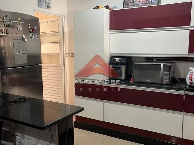 Casa com 144m² 2 quartos e 2 banheiros, à venda, no bairro Jardim Mariana II em São José dos Campos