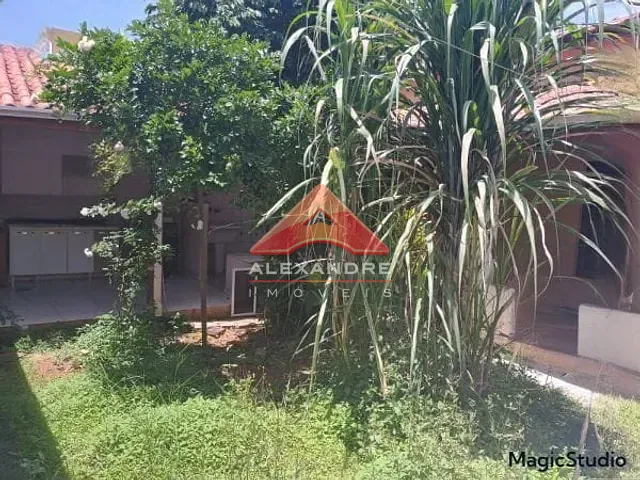 Casa com 250m² 2 quartos e 1 banheiro, à venda, no bairro Jardim Ismênia em São José dos Campos