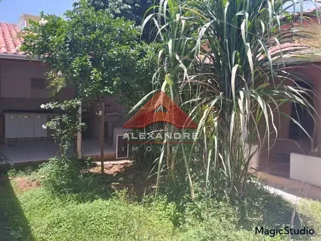 Casa com 250m² 2 quartos e 1 banheiro, à venda, no bairro Jardim Ismênia em São José dos Campos