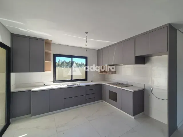 Casa 3 quartos e 1 banheiro, à venda, no bairro Colônia Dona Luíza em Ponta Grossa
