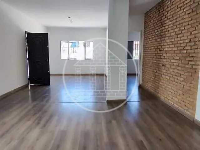 Casa com 250m² 3 quartos e 4 banheiros, à venda, no bairro Interlagos em São Paulo