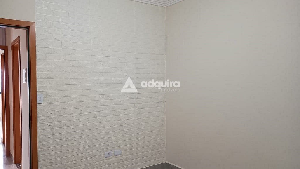 Casa à venda com 3 quartos, 92m² - Foto 2