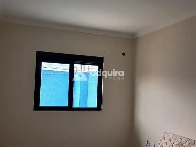 Casa 3 quartos e 1 banheiro, à venda, no bairro Cará-cará em Ponta Grossa