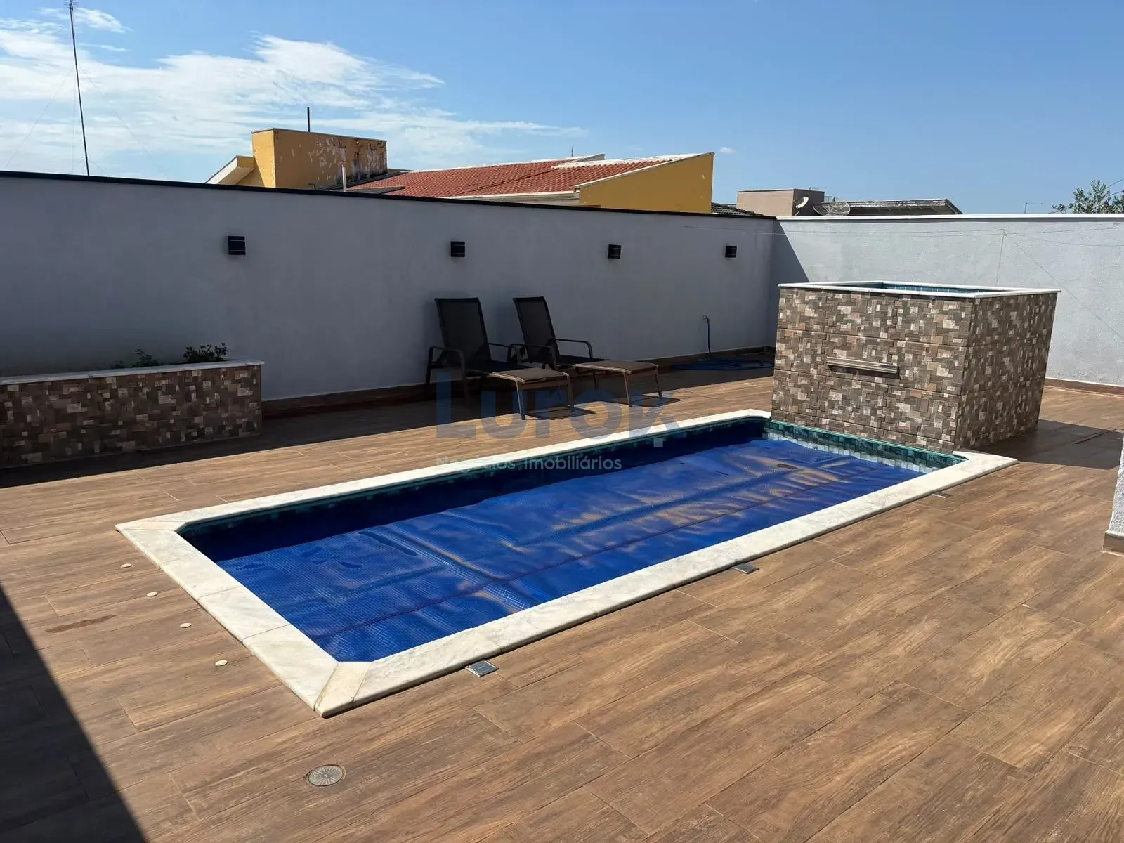 Casa, 3 quartos, 174 m² - Foto 1