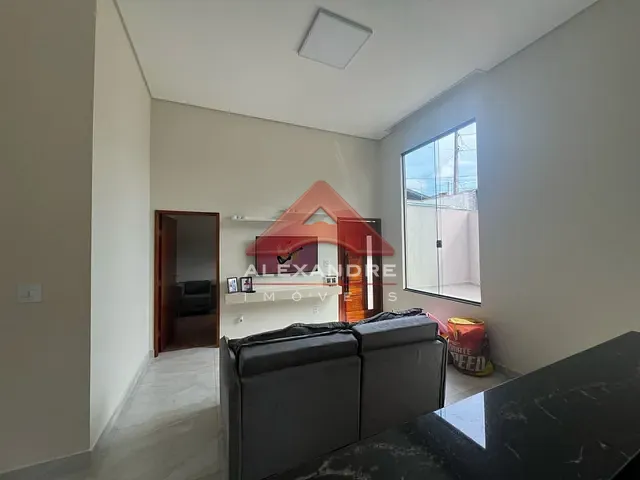 Casa com 191m² 3 quartos e 1 banheiro, à venda, no bairro Jardim Rodolfo em São José dos Campos