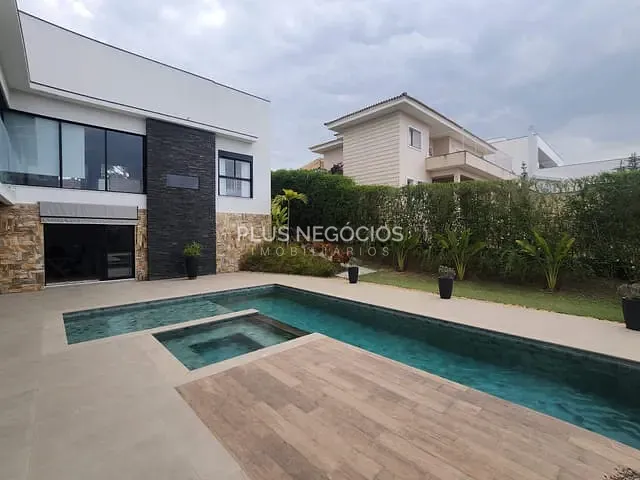 Casa com 1023m² 3 quartos e 5 banheiros, à venda, no bairro Condomínio Fazenda Imperial em Sorocaba
