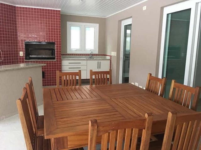 Casa com 1000m² 4 quartos e 8 banheiros, à venda, no bairro Tamboré em Santana de Parnaíba