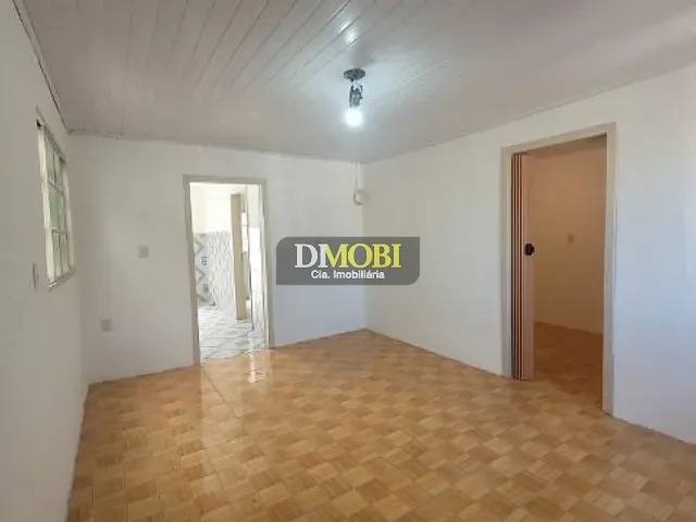 Casa 2 quartos e 3 banheiros, para alugar, no bairro Vila Vista Alegre em Cachoeirinha