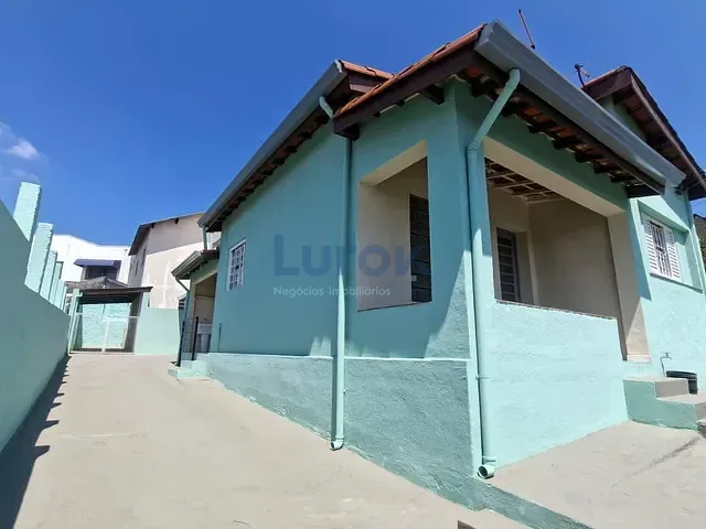 Casa com 300m² 5 quartos e 4 banheiros, para alugar, no bairro Jardim Jurema em Valinhos