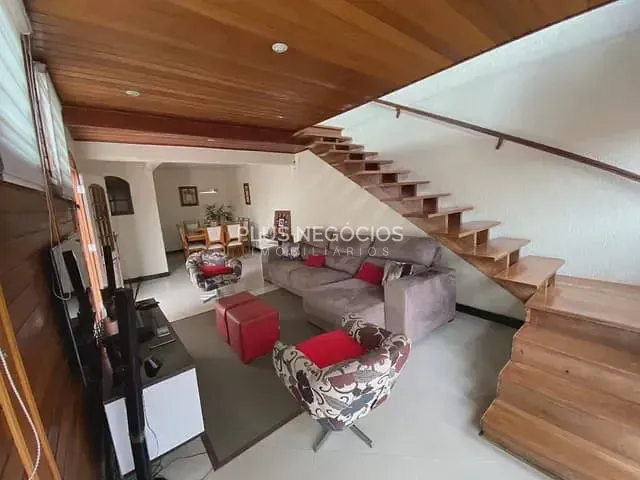 Casa com 200m² 2 quartos e 2 banheiros, à venda, no bairro Jardim Paulista em Sorocaba