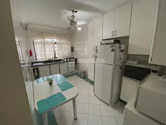 Casa com 200m² 2 quartos e 2 banheiros, à venda, no bairro Jardim Paulista em Sorocaba