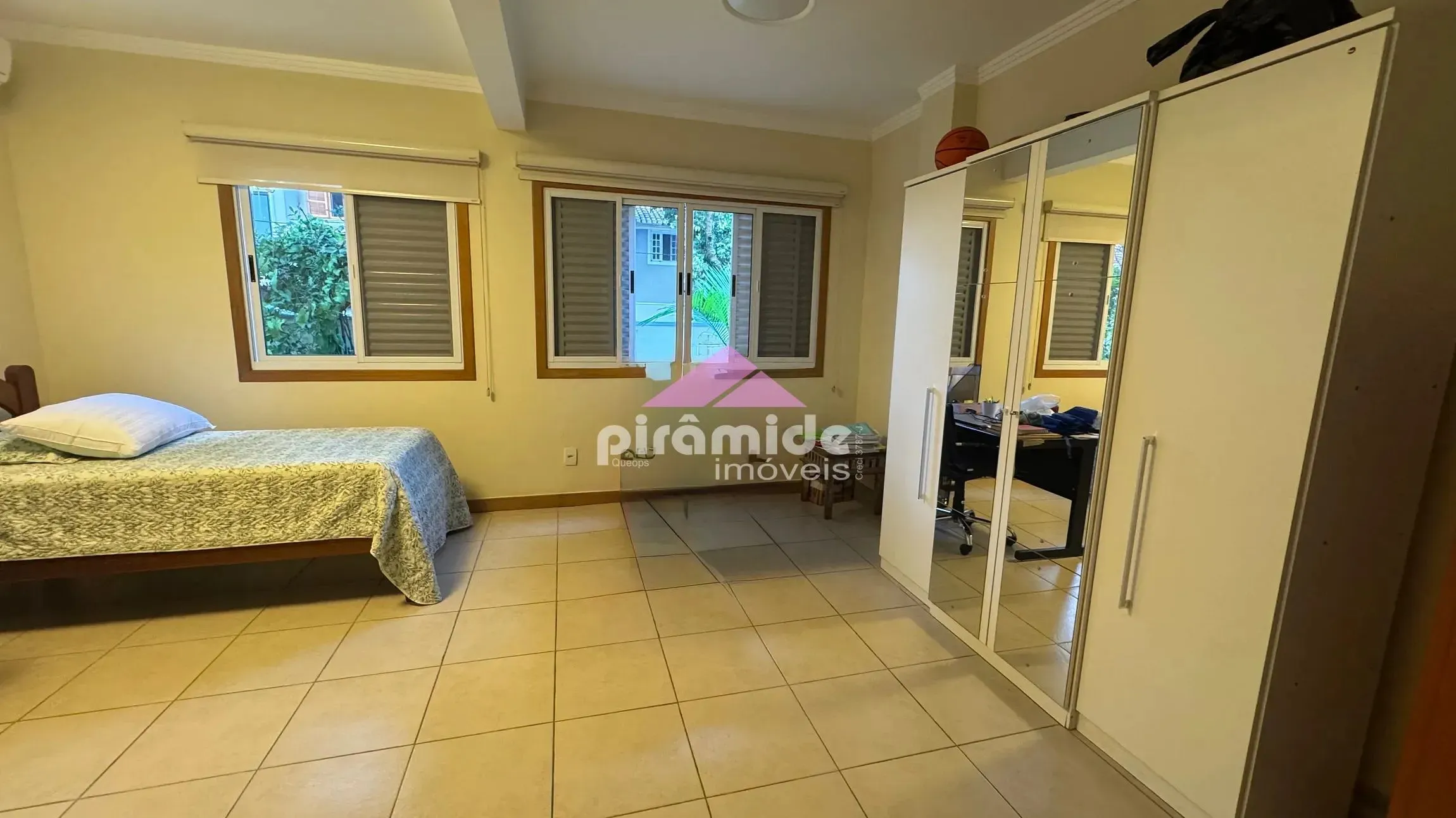 Casa, 4 quartos, 256 m² - Foto 6