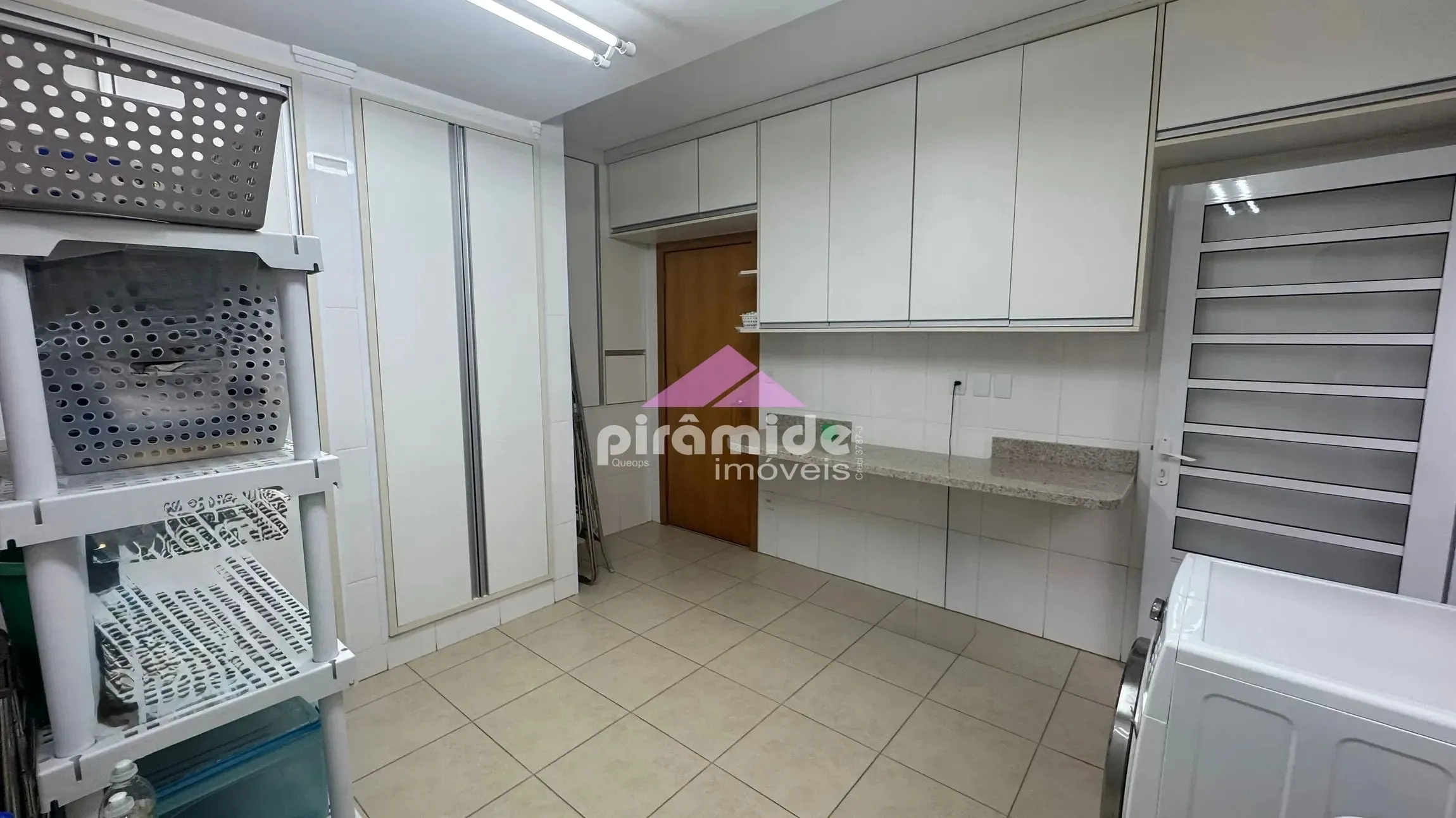 Casa, 4 quartos, 256 m² - Foto 9