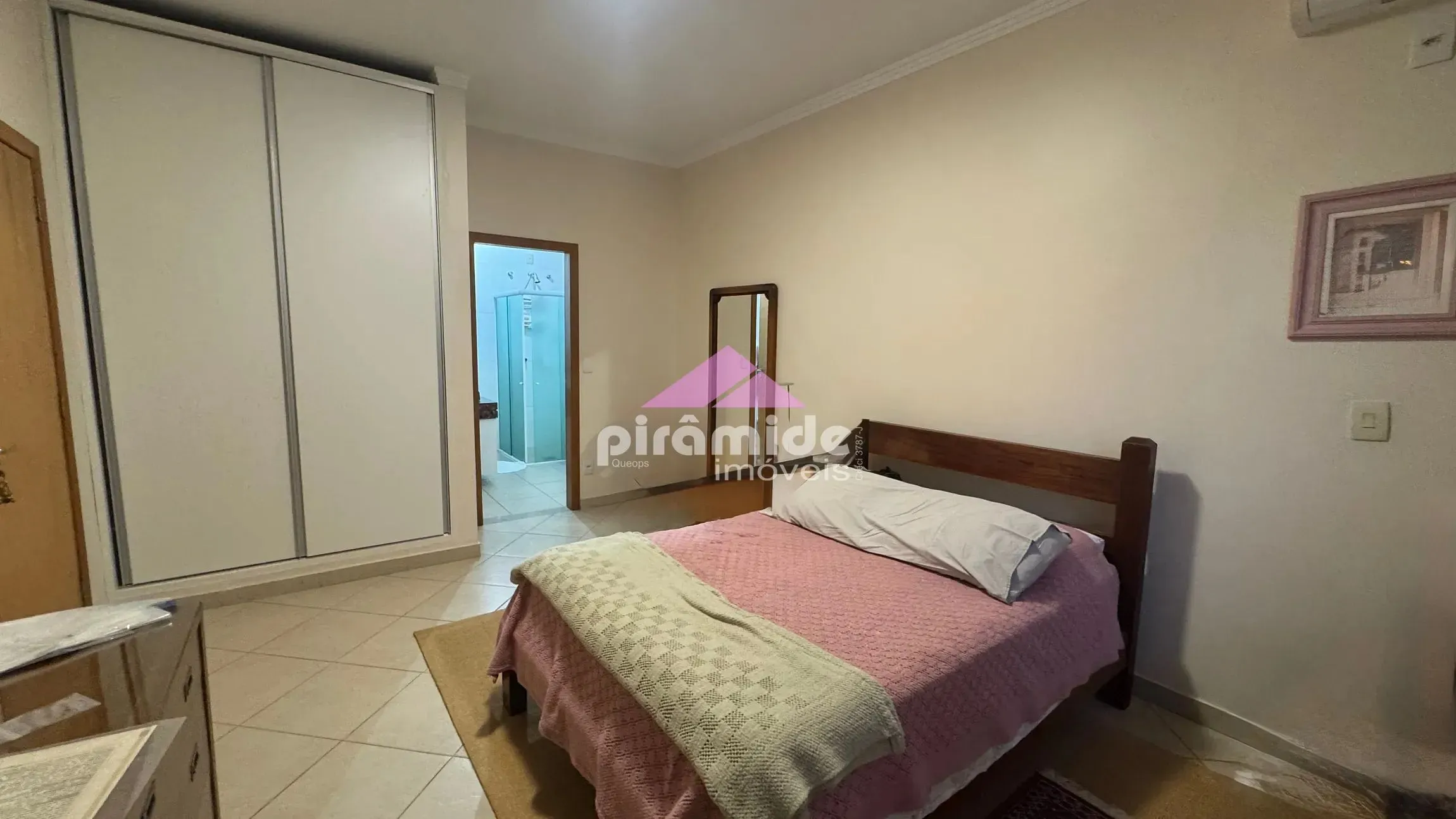 Casa, 4 quartos, 256 m² - Foto 18