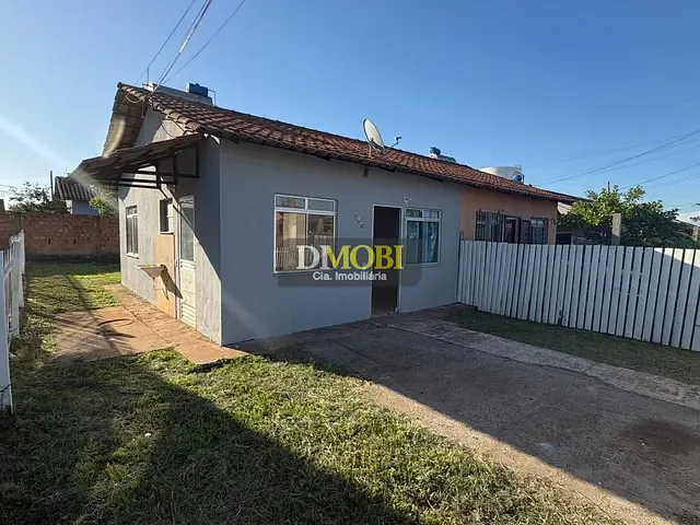 Casa com 160m² 2 quartos e 1 banheiro, à venda, no bairro Breno Garcia em Gravataí