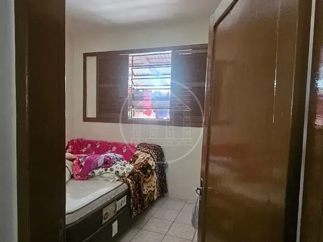 Casa com 200m² 3 quartos e 1 banheiro, à venda, no bairro Cidade Dutra em São Paulo