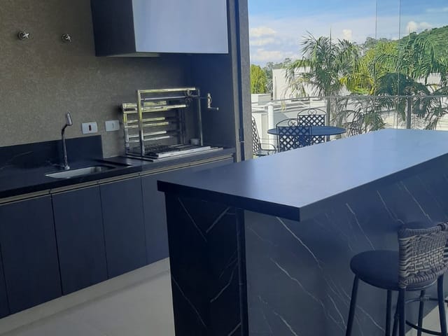 Casa com 464m² 4 quartos e 5 banheiros, à venda, no bairro Alphaville em Santana de Parnaíba