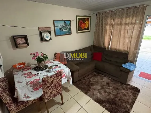 Casa com 160m² 2 quartos e 1 banheiro, à venda, no bairro Breno Garcia em Gravataí