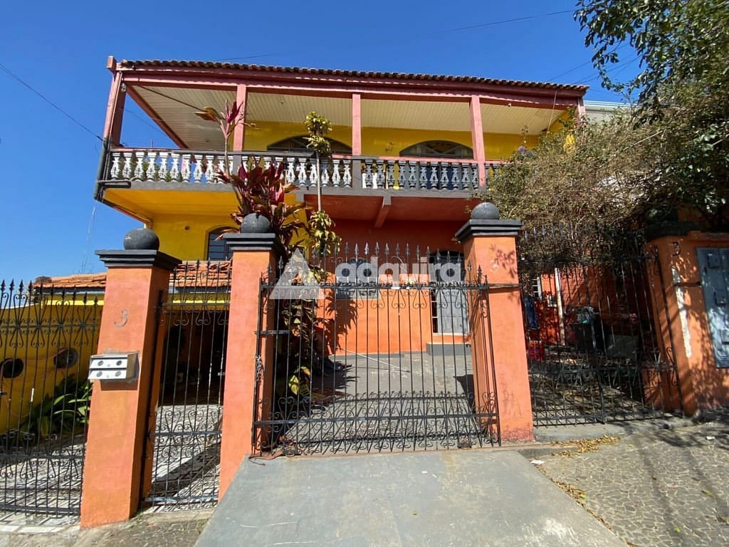 Casa à venda com 3 quartos, 311m² - Foto 3