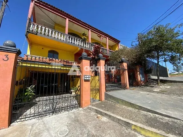 Casa 3 quartos e 2 banheiros, à venda, no bairro Boa Vista em Ponta Grossa