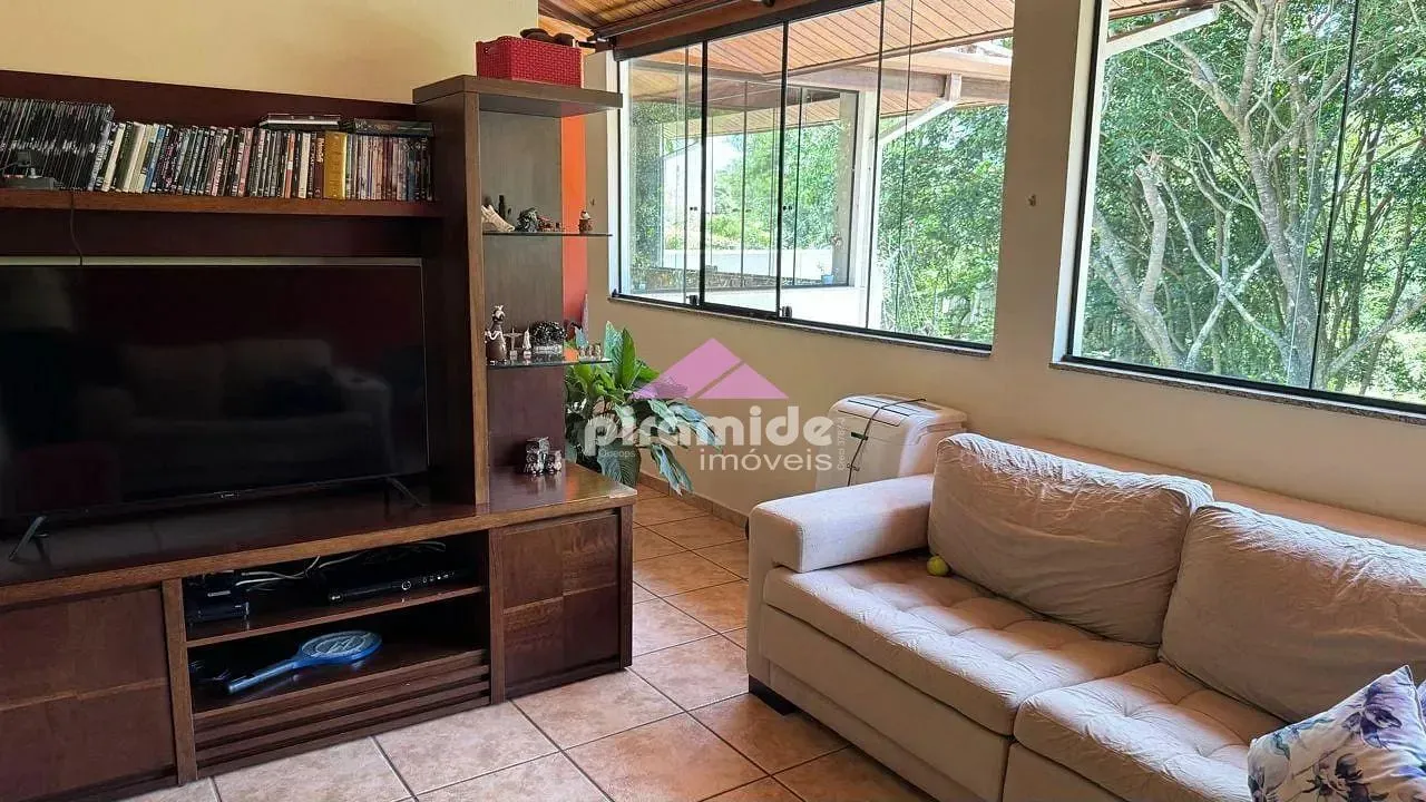 Casa, 3 quartos, 199 m² - Foto 4