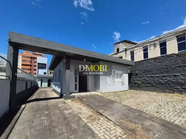 Casa para alugar, no bairro Centro em Gravataí