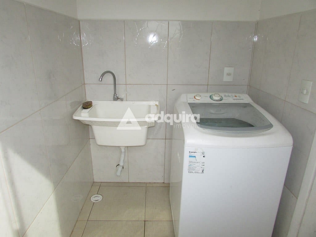 Casa à venda com 2 quartos, 58m² - Foto 8