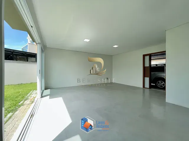 Casa com 262m² 3 quartos e 4 banheiros, à venda, no bairro Jardim Prudência em São Paulo