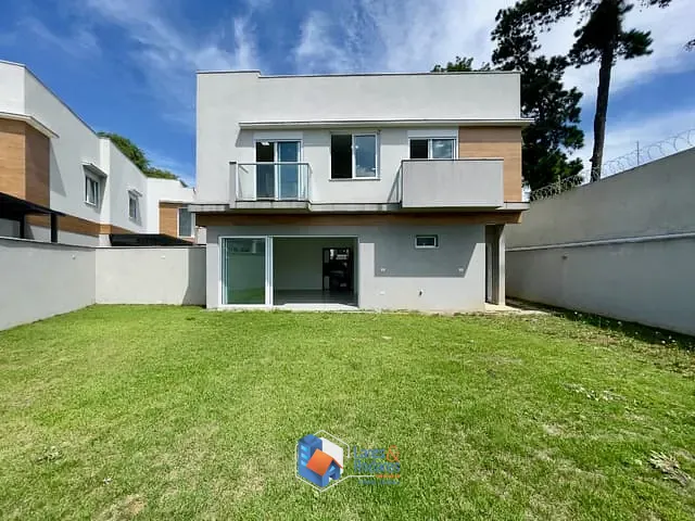 Casa com 262m² 3 quartos e 4 banheiros, à venda, no bairro Jardim Prudência em São Paulo