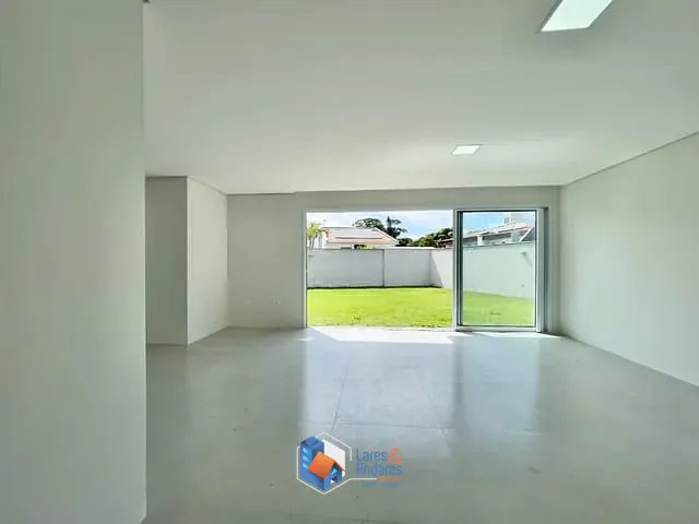 Casa com 262m² 3 quartos e 4 banheiros, à venda, no bairro Jardim Prudência em São Paulo