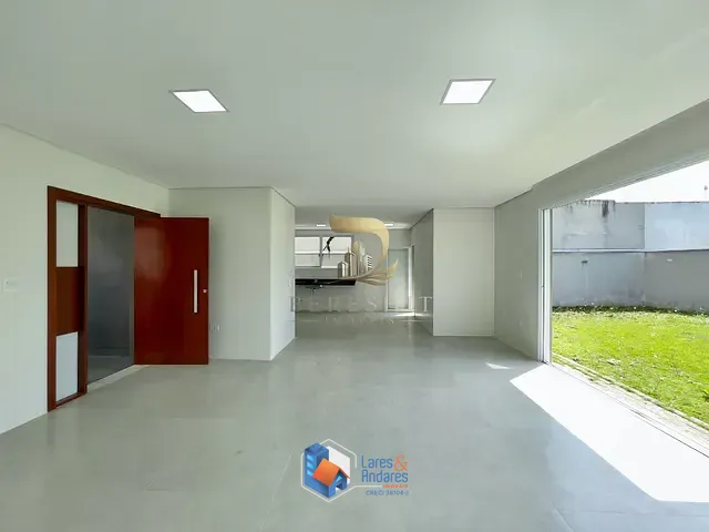 Casa com 262m² 3 quartos e 4 banheiros, à venda, no bairro Jardim Prudência em São Paulo