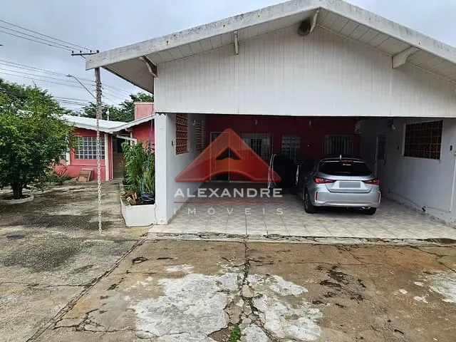 Casa com 389m² 2 quartos e 2 banheiros, à venda, no bairro Vila Rossi em São José dos Campos