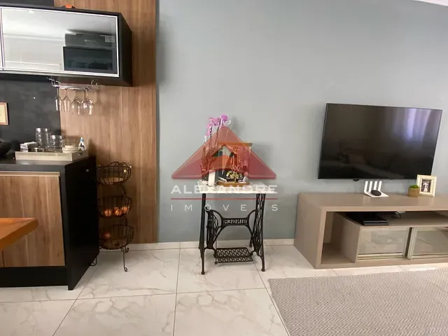 Casa com 140m² 2 quartos e 1 banheiro, à venda, no bairro Jardim Limoeiro em São José dos Campos