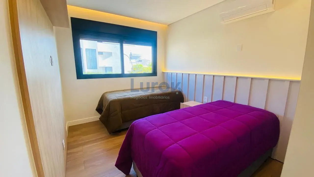 Casa, 4 quartos, 382 m² - Foto 30
