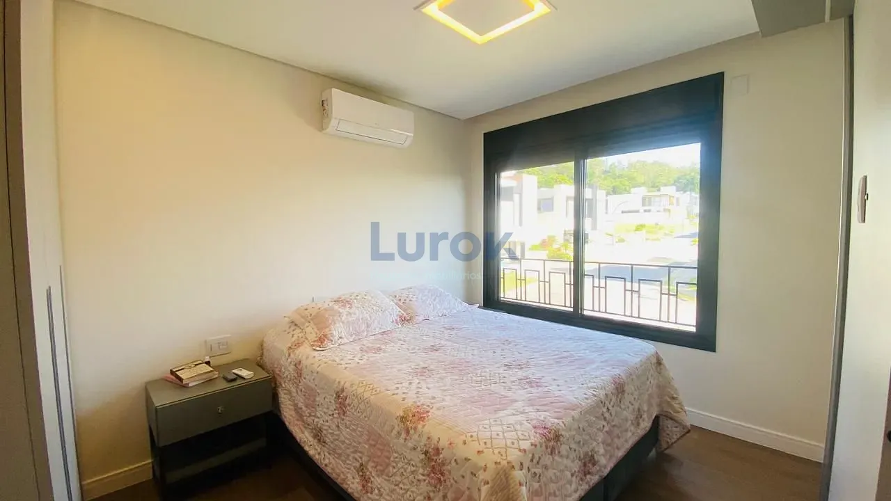 Casa, 4 quartos, 382 m² - Foto 22
