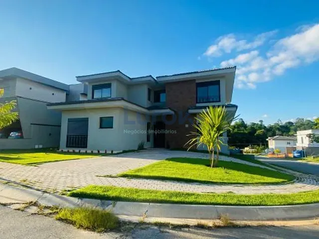 Casa com 612m² 4 quartos e 6 banheiros, à venda, no bairro Santa Cândida em Vinhedo