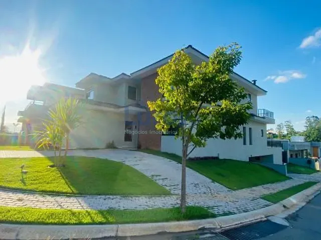 Casa com 612m² 4 quartos e 6 banheiros, à venda, no bairro Santa Cândida em Vinhedo