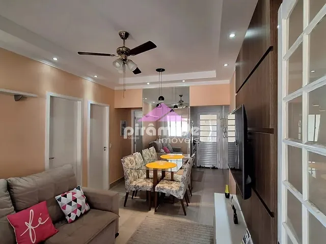 Casa com 10m² 2 quartos e 1 banheiro, à venda, no bairro Jardim Marcondes em Jacareí