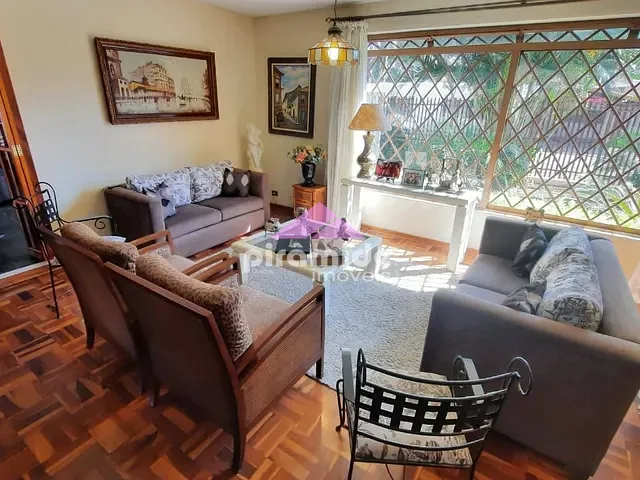 Casa com 675m² 4 quartos e 4 banheiros, à venda, no bairro Jardim Esplanada em São José dos Campos