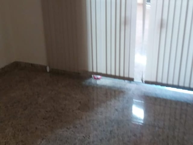 Casa com 250m² 2 quartos e 2 banheiros, à venda, no bairro Engenheiro Neiva em Guaratinguetá