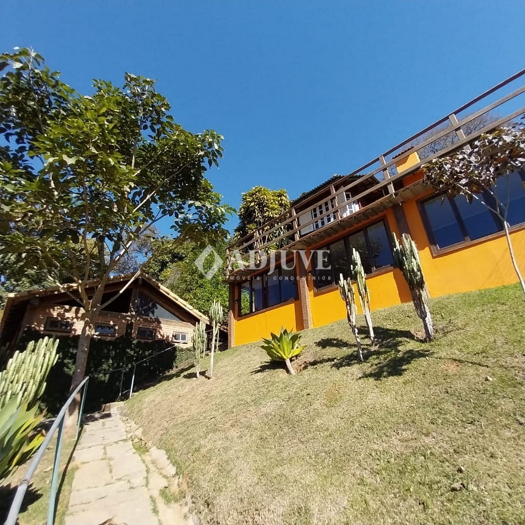 Casa à venda com 3 quartos, 190m² - Foto 6