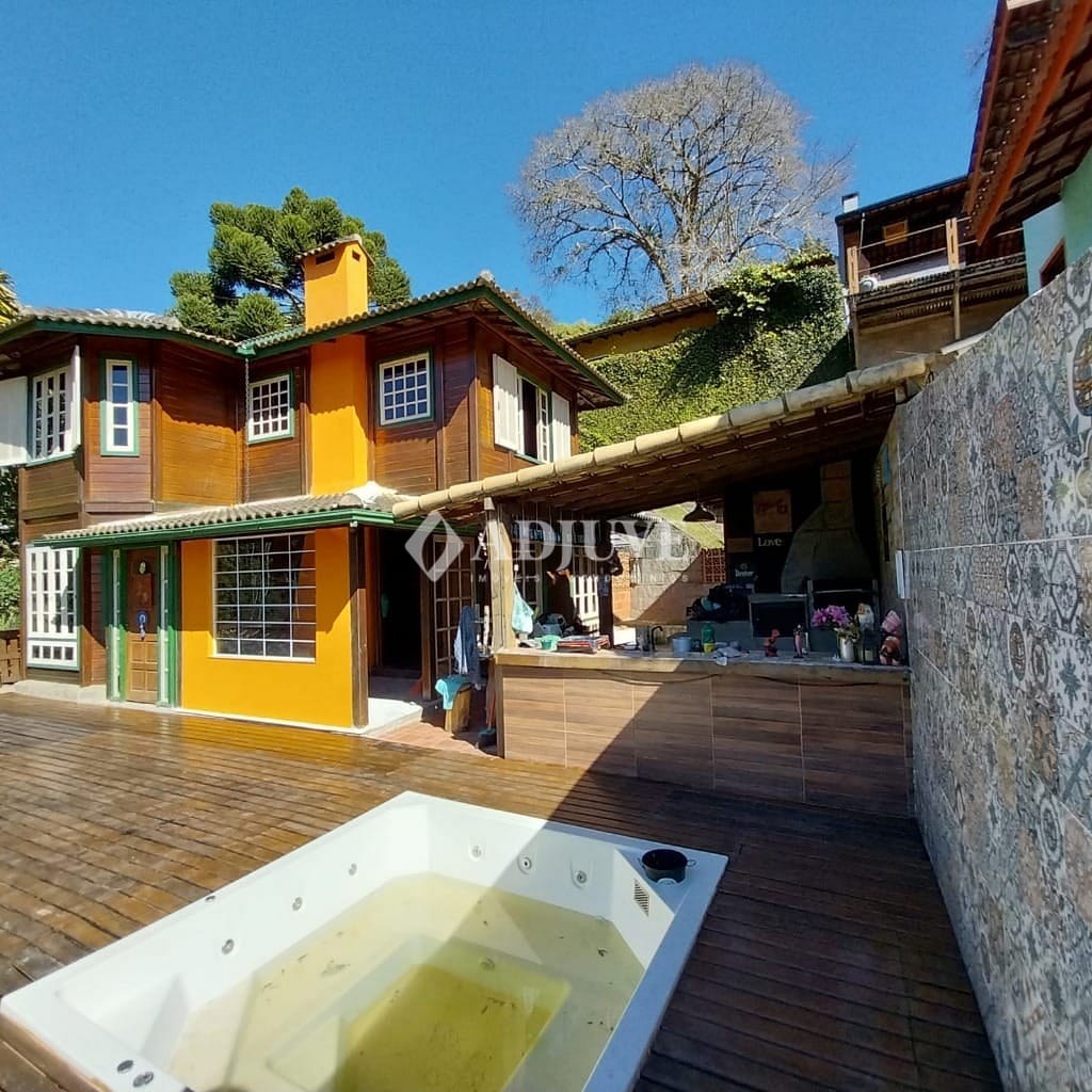 Casa à venda com 3 quartos, 190m² - Foto 5