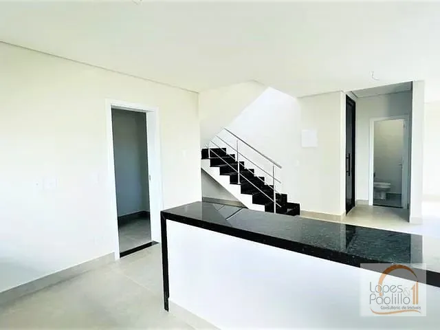 Casa com 265m² 3 quartos e 3 banheiros, à venda, no bairro Vila Esperia Ou Giglio em Atibaia