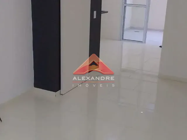 Casa com 69m² 2 quartos e 1 banheiro, à venda, no bairro Santa Luzia em Caçapava