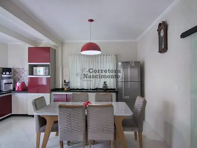 Casa com 343m² 4 quartos e 2 banheiros, à venda, no bairro Cidade Jardim em Jacareí