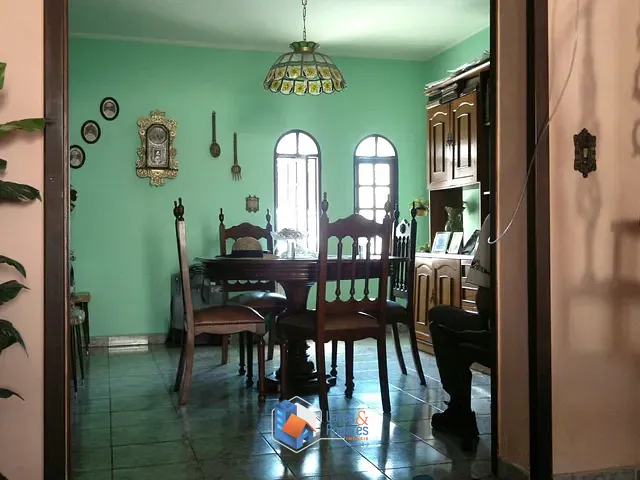 Casa com 372m² 6 quartos e 4 banheiros, à venda ou para alugar, no bairro Tremembé em São Paulo
