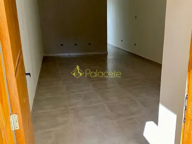 Casa com 120m² 3 quartos e 2 banheiros, à venda, no bairro Quiririm em Taubaté