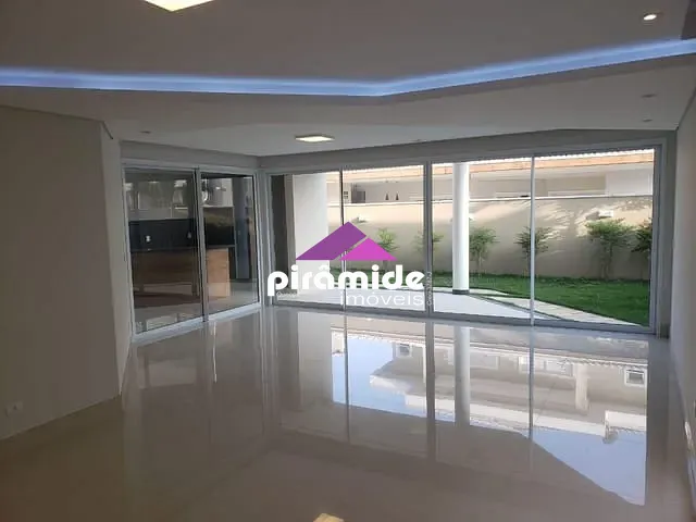 Casa com 450m², à venda, no bairro Urbanova em São José dos Campos